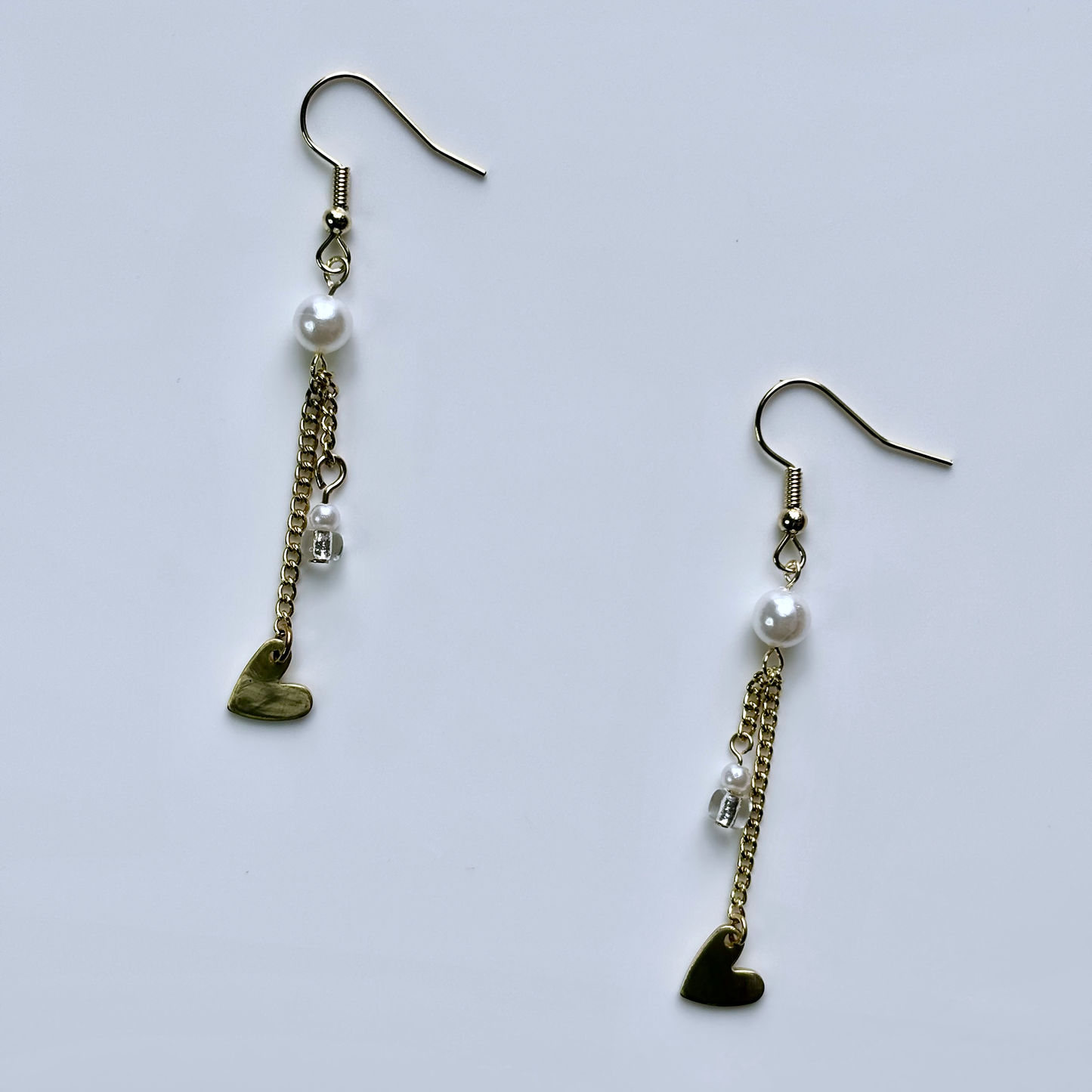 Heart Charm Pearl Dangle Earrings – Handmade Romantic Jewelry