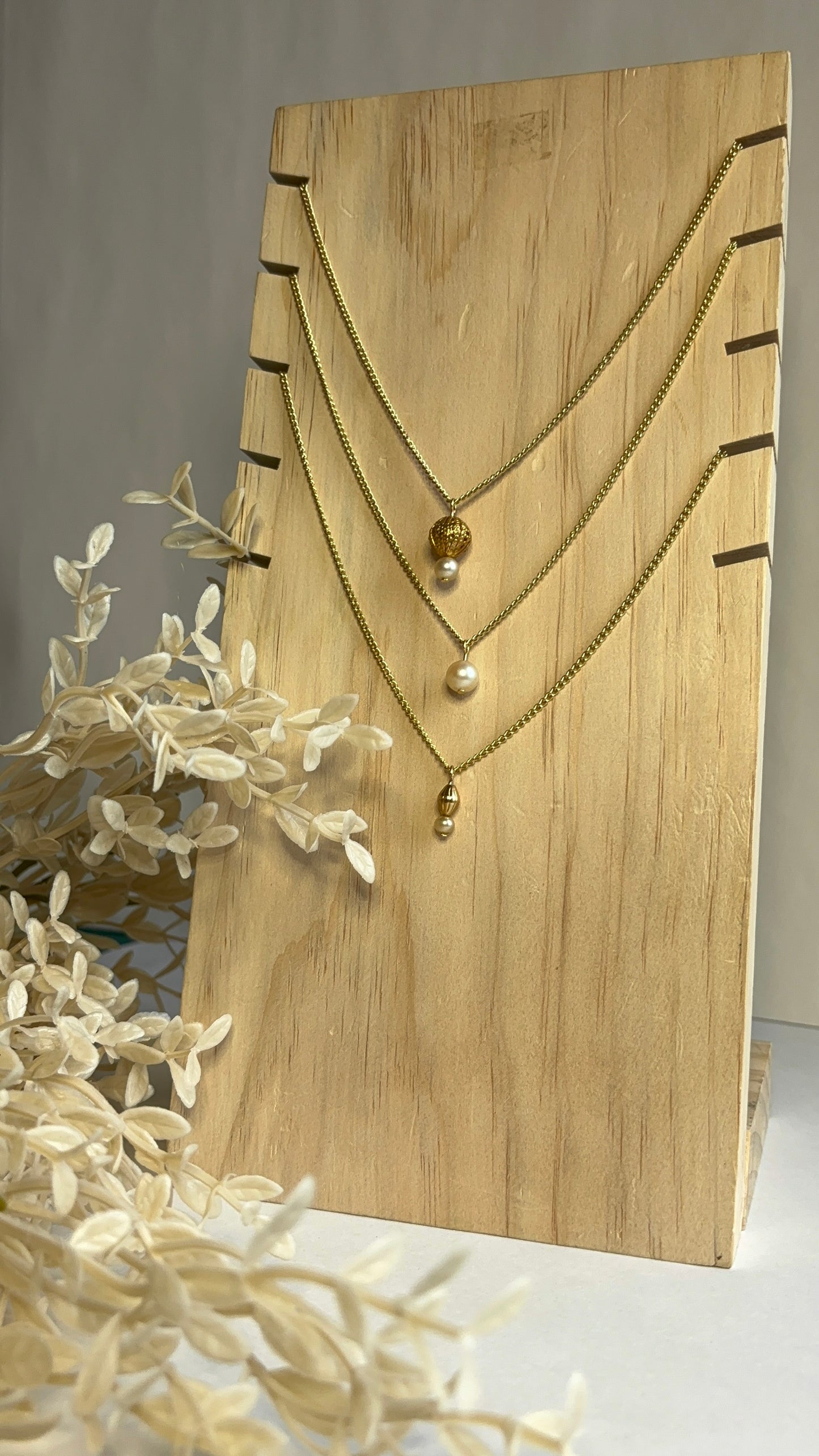 Triple-Layered Necklace with Recycled Pearls & Vintage Gold Beads – Sustainable Elegance